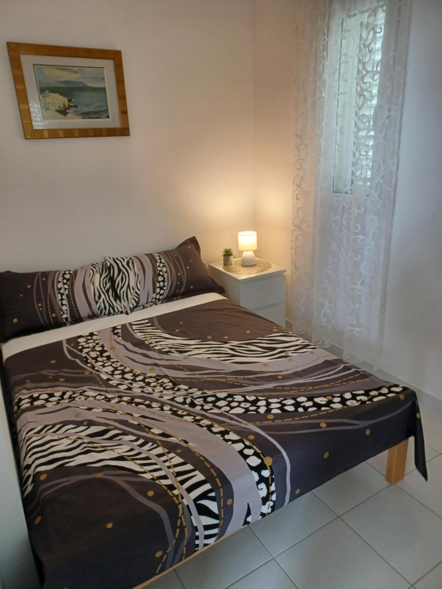 Apartmani Ana - Meka Draga Obrovac Bagian luar foto